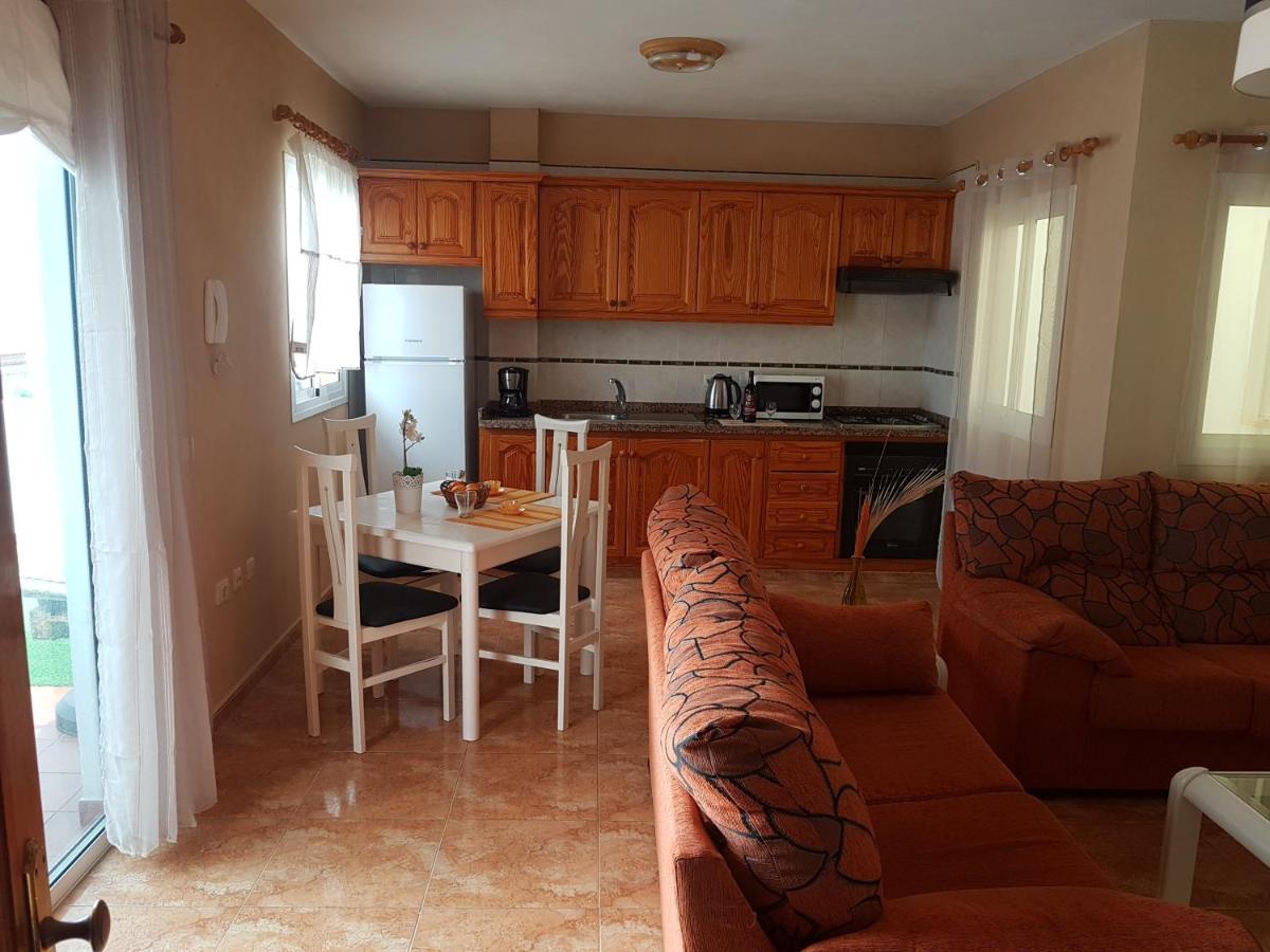 Apartamentos Las Salinas 2 Caleta de Interián Exteriör bild